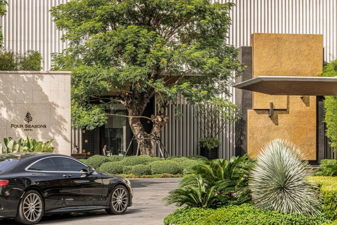Four Seasons Hotel Bangkok