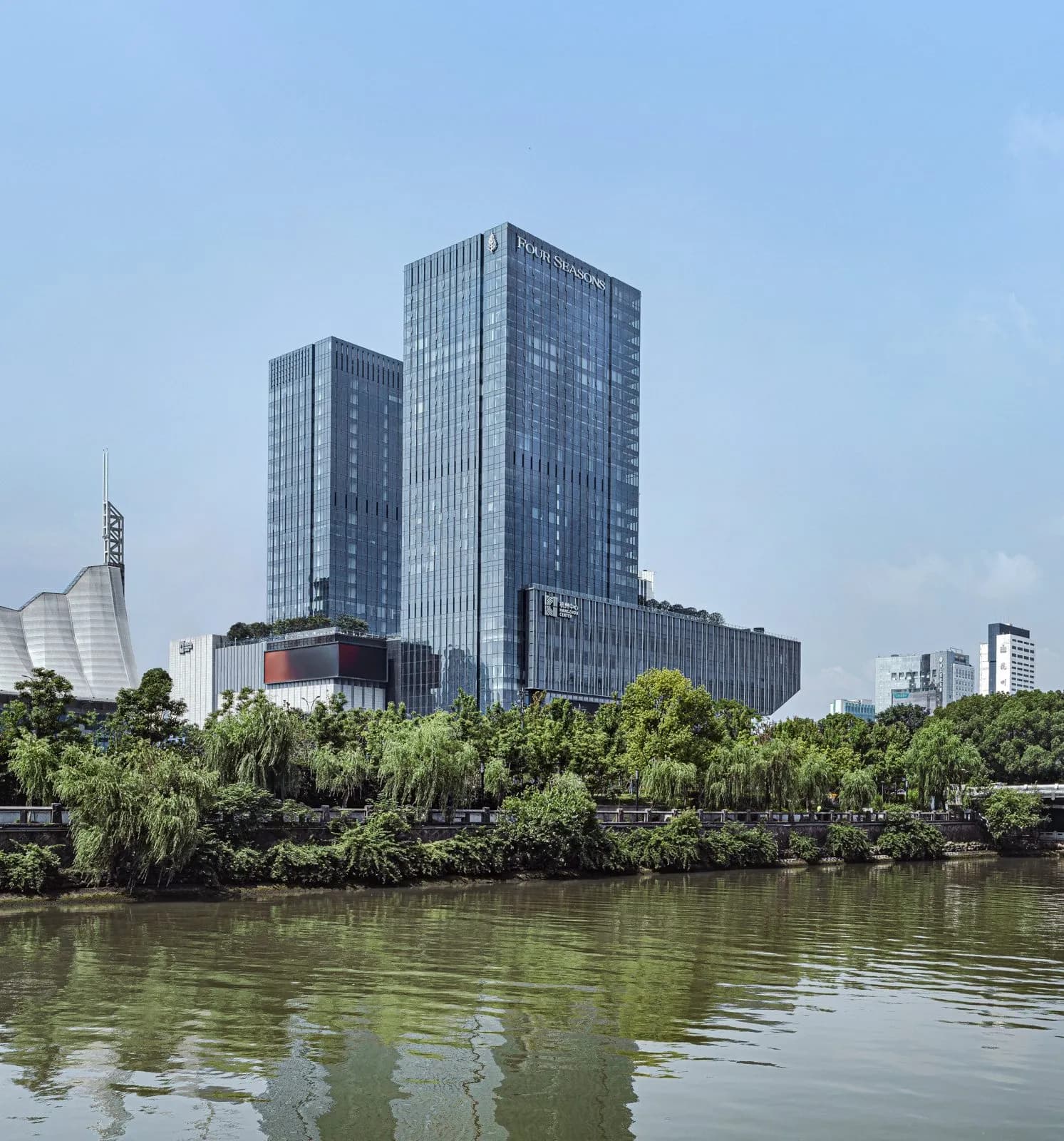 Four Seasons Hotel Hangzhou at Hangzhou Centre