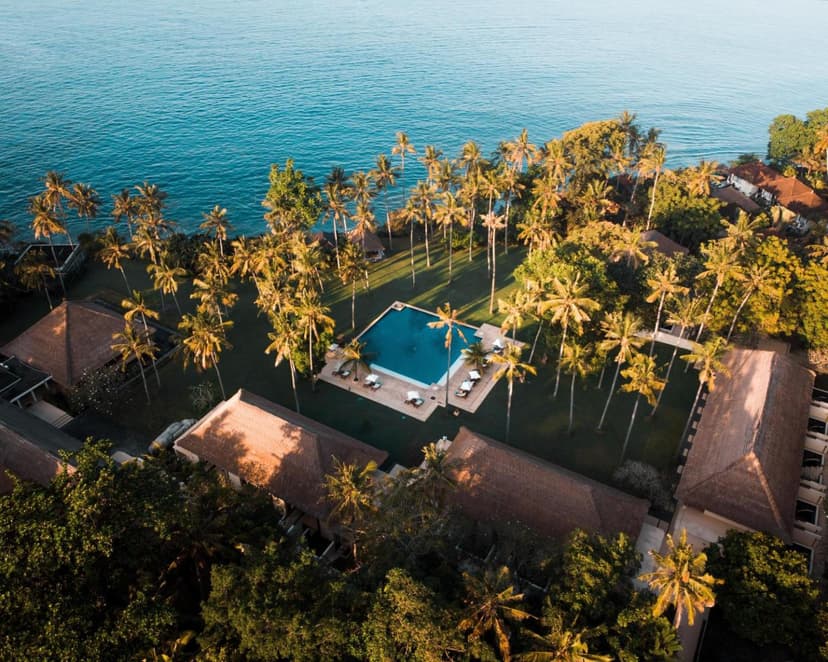 Alila Manggis