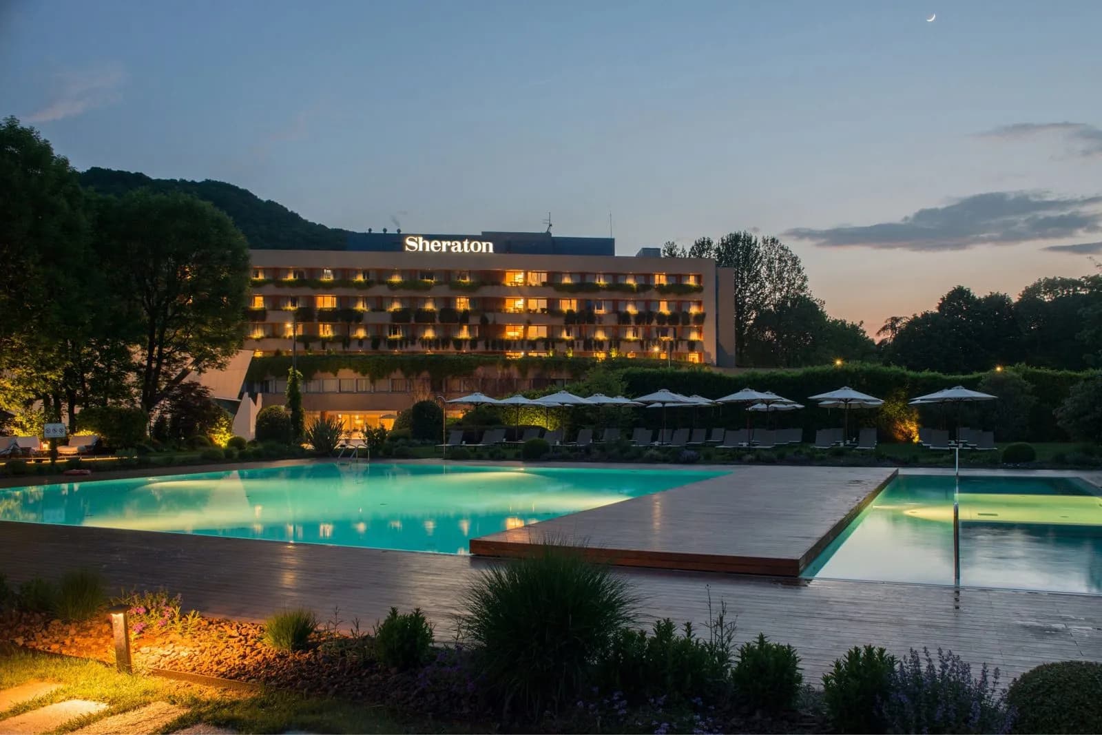 シェラトン レイクコモ ホテル