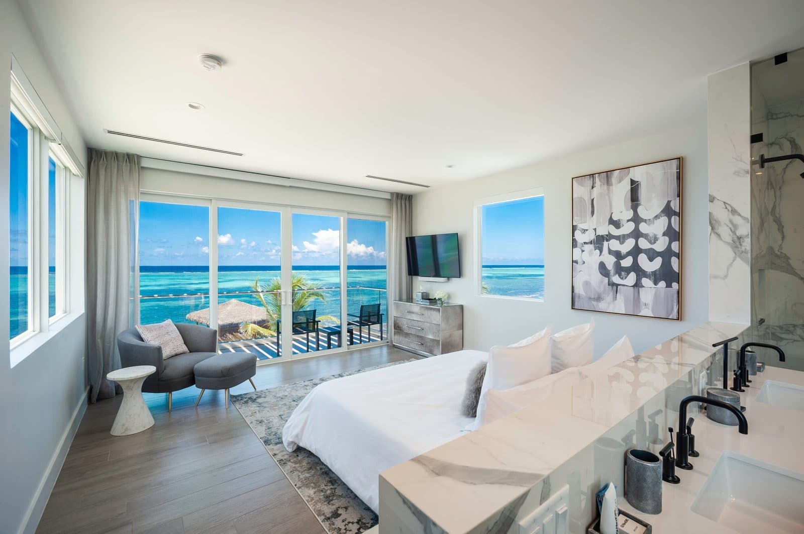 Black Urchin Boutique Resort