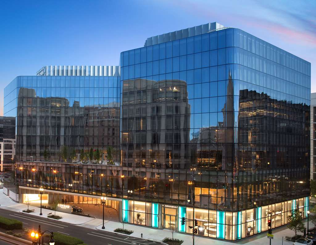 On-Site,Outdoor/Exterior,Exterior View of Building