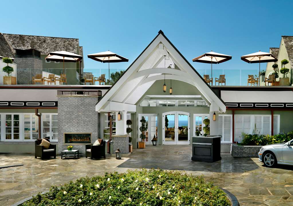 On-Site,Outdoor/Exterior,Exterior View of Building