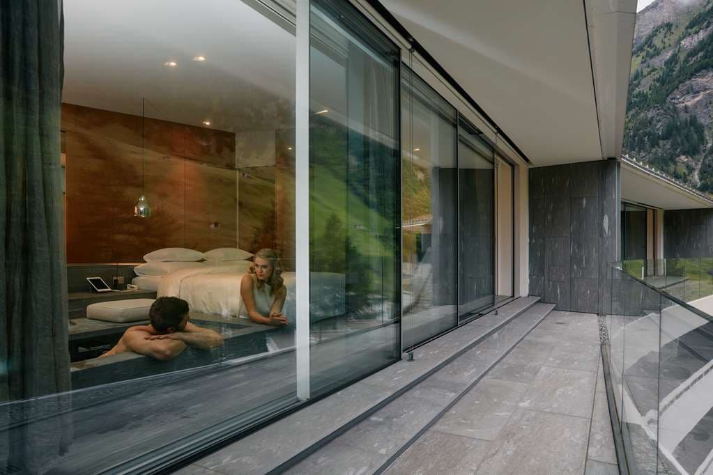 Guest Room,Suite,On-Site