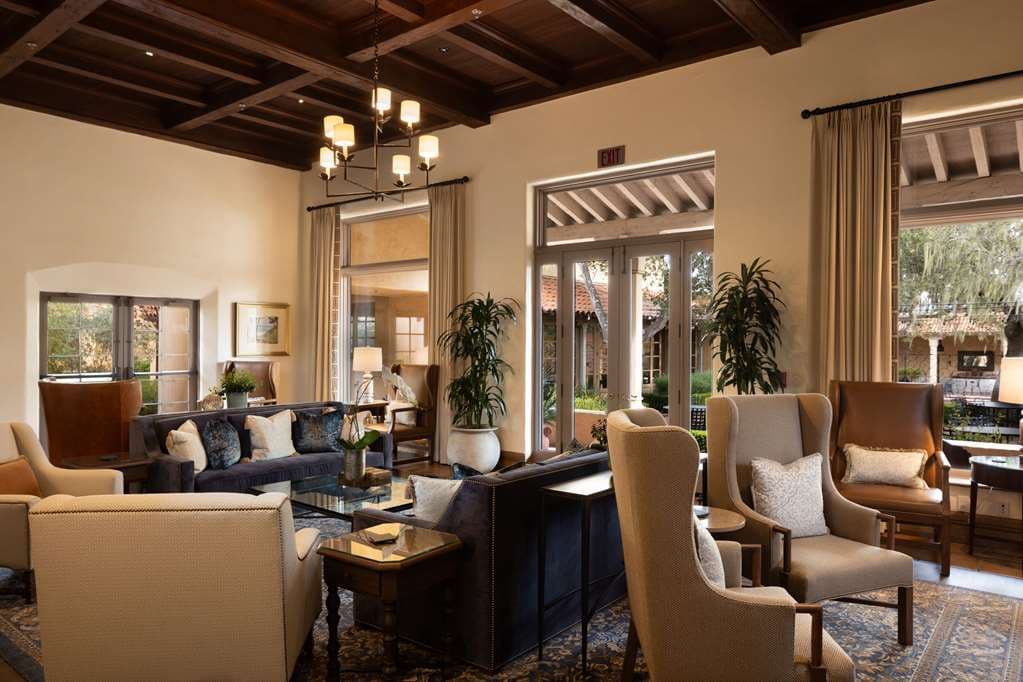 On-Site,Lobby,Reception