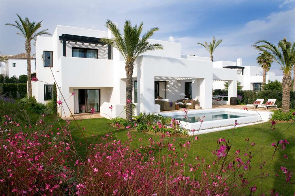 On-Site,Outdoor/Exterior,Miscellaneous,Exterior View of Building