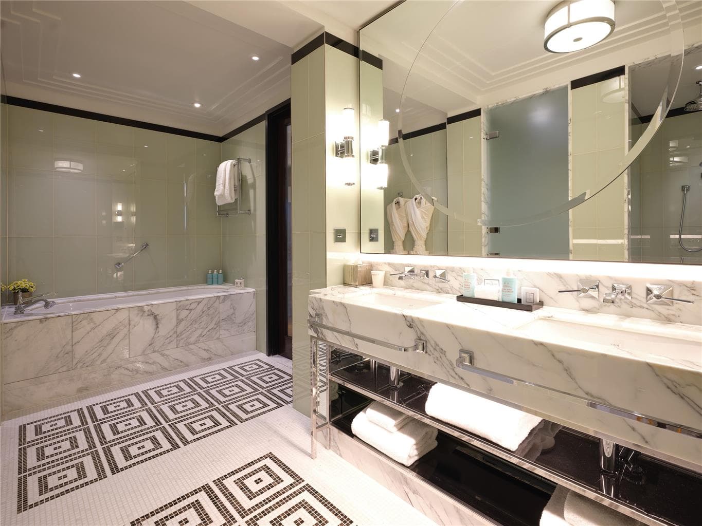 Guest Room,Suite,On-Site
