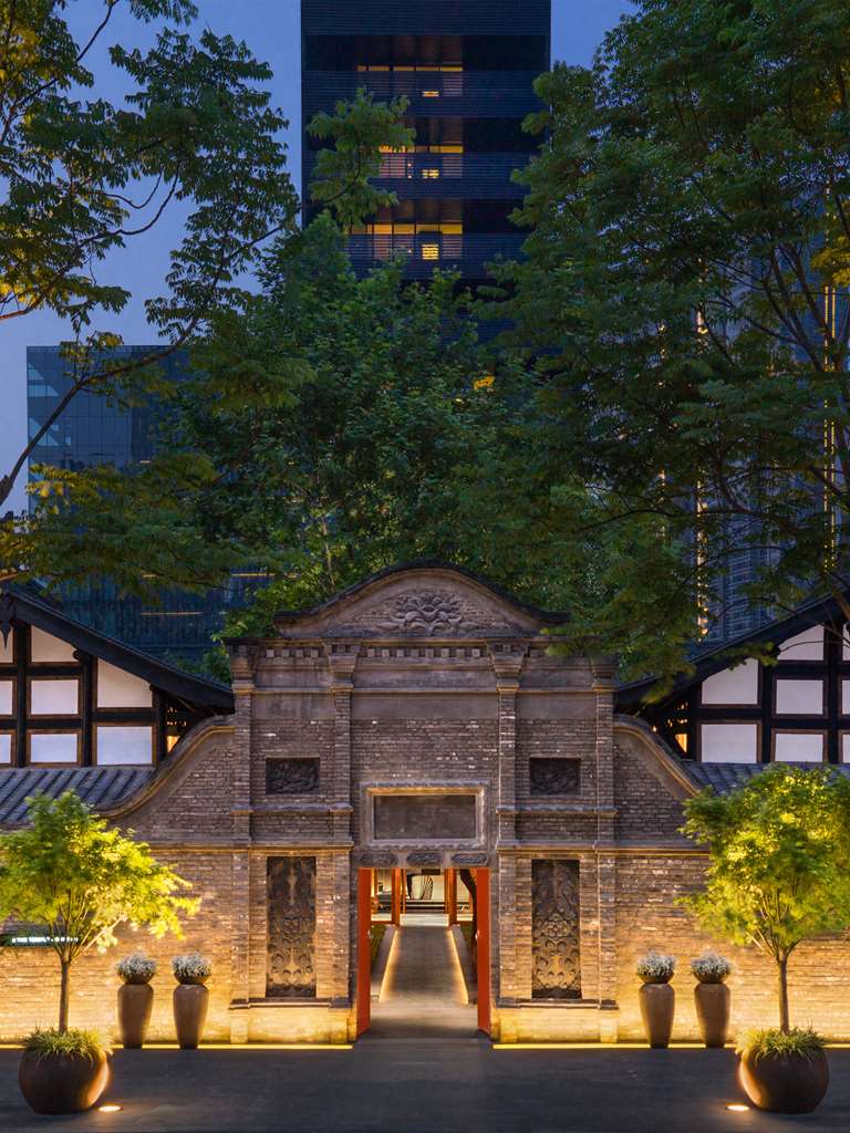 On-Site,Outdoor/Exterior,Exterior View of Building