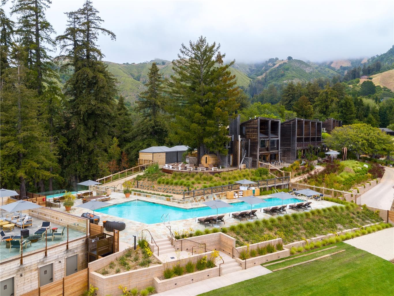 Pool,On-Site,Property Amenity,Recreation