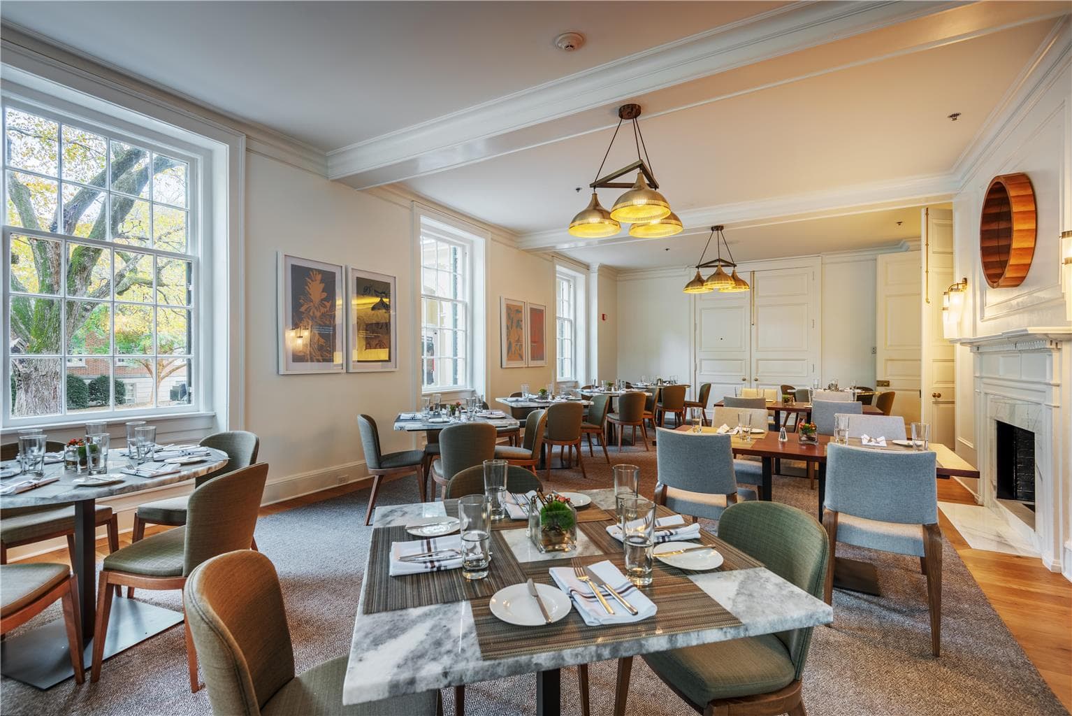 Dining,Dining Area,Restaurant,On-Site