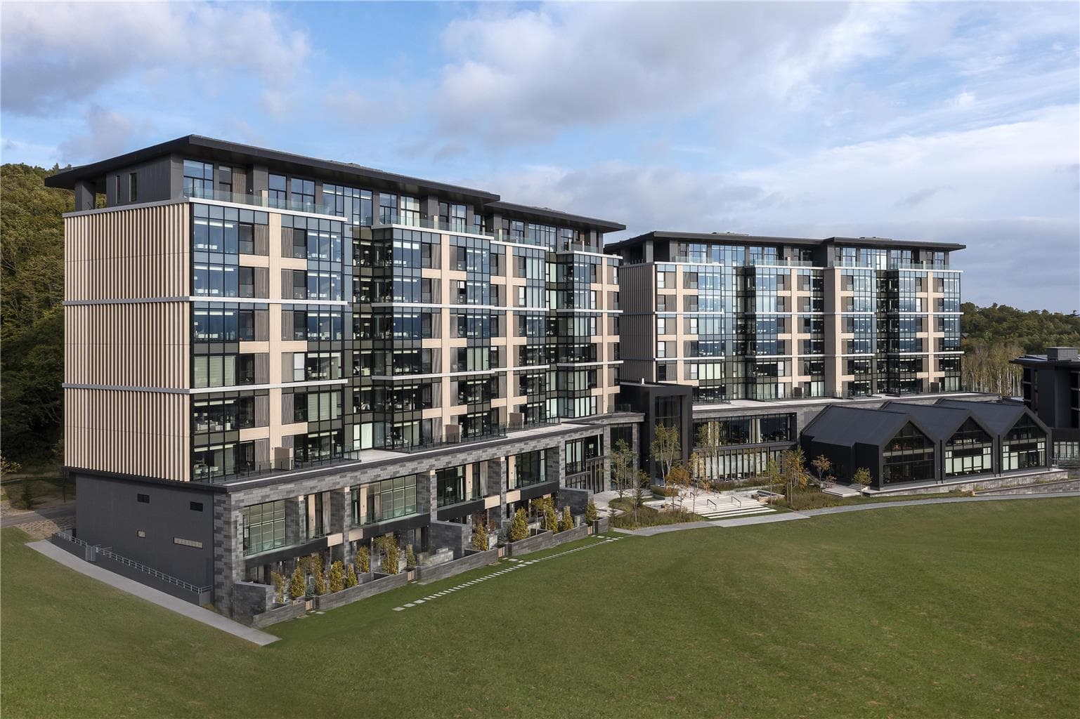 On-Site,Outdoor/Exterior,Exterior View of Building