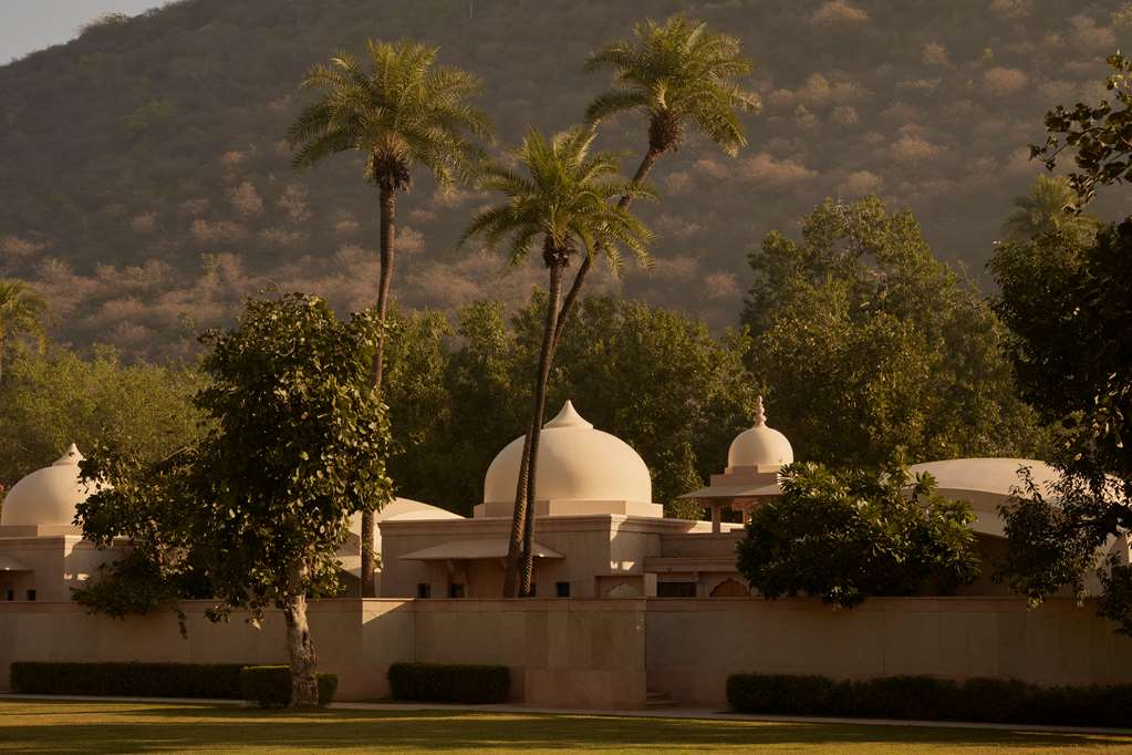 On-Site,Outdoor/Exterior,Exterior View of Building