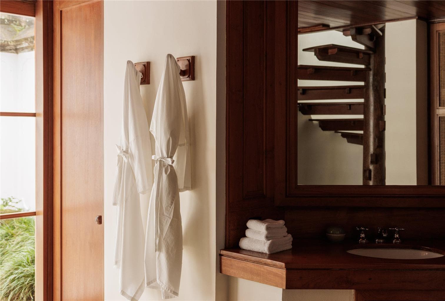 Guest Room,Bathroom,On-Site