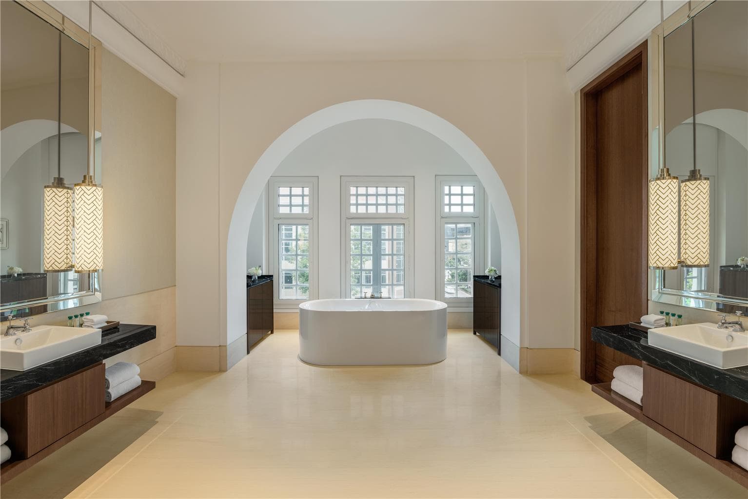 Guest Room,Bathroom,Suite,On-Site