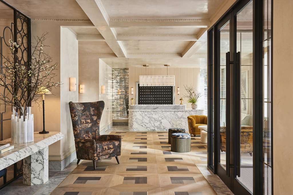 On-Site,Lobby