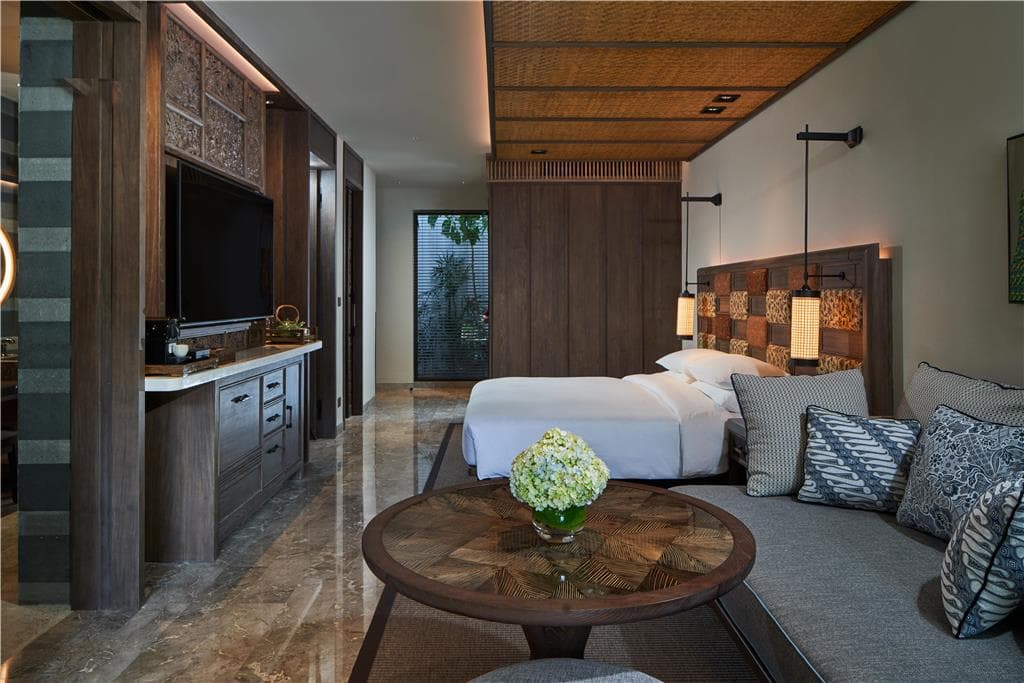 Guest Room,On-Site