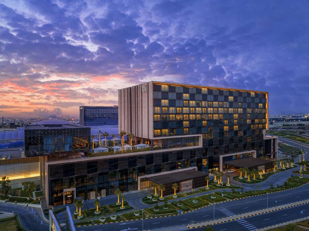 On-Site,Outdoor/Exterior,Exterior View of Building