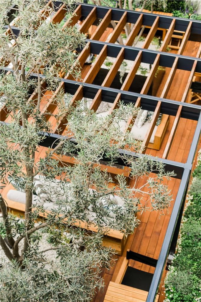 Patio/Terrace,On-Site,Outdoor/Exterior,Property Amenity