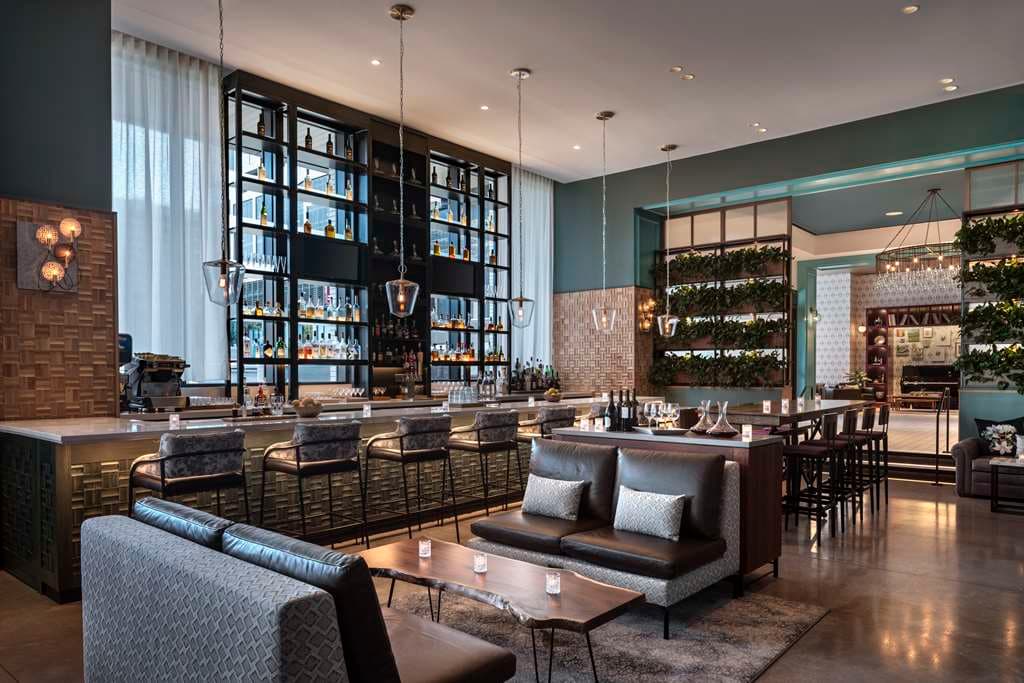 Dining,Dining Area,Restaurant,On-Site
