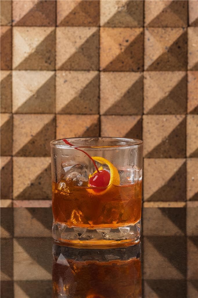 Drink - Alcoholic,On-Site,Meeting Room,Cocktail Seating,Food,Drink