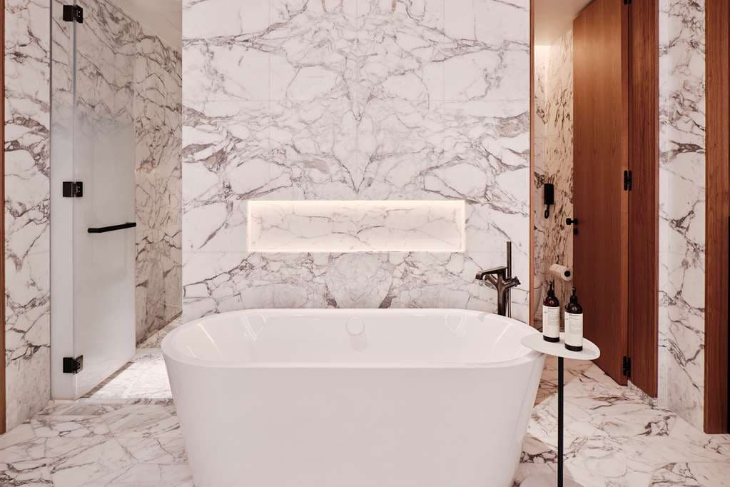 Guest Room,Bathroom,On-Site