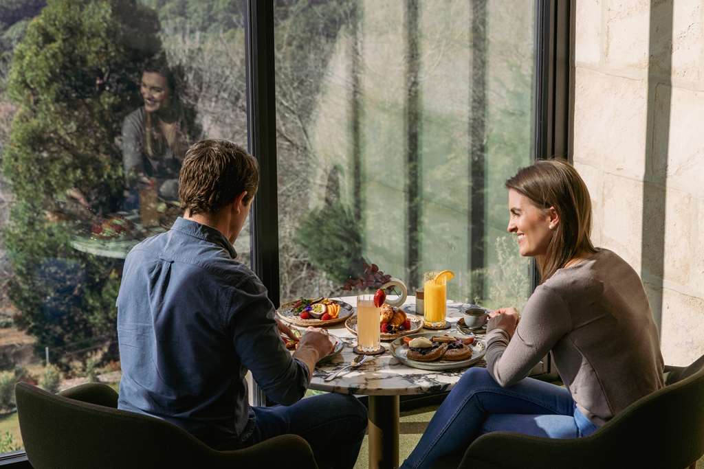 Dining,Dining Area,Restaurant,Breakfast,On-Site