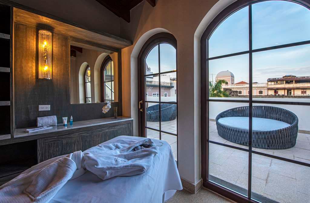 On-Site,Property Amenity,Spa