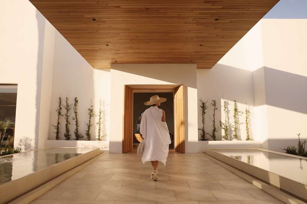 On-Site,Lobby
