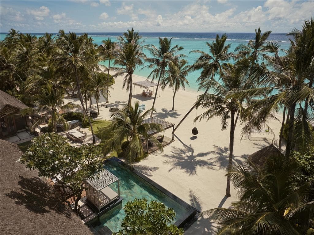 Guest Room,Guest Room Amenity,Pool,Suite,Off-Site,On-Site,Outdoor/Exterior,Local Area,Beach,Family
