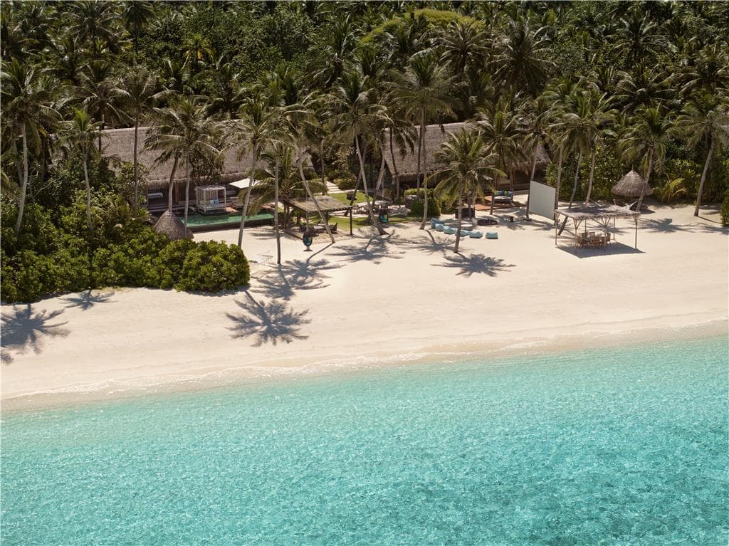 Guest Room,Guest Room Amenity,Pool,Suite,Off-Site,On-Site,Outdoor/Exterior,Local Area,Beach,View from above,Family