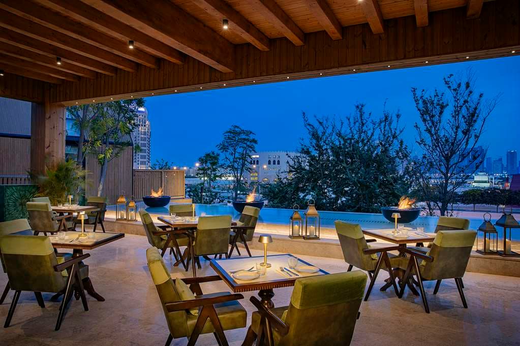 Dining,Dining Area,Restaurant,On-Site