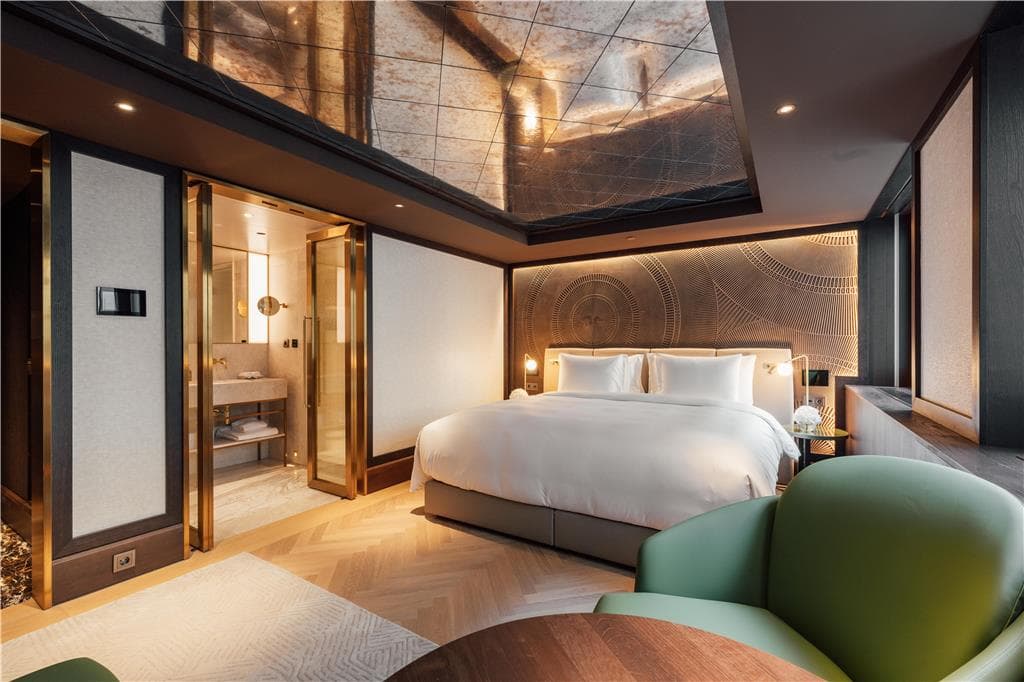 Guest Room,On-Site