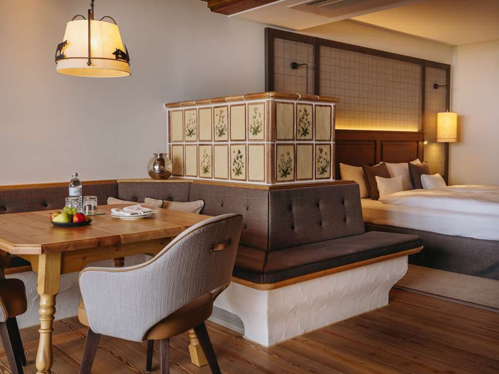 Guest Room,On-Site