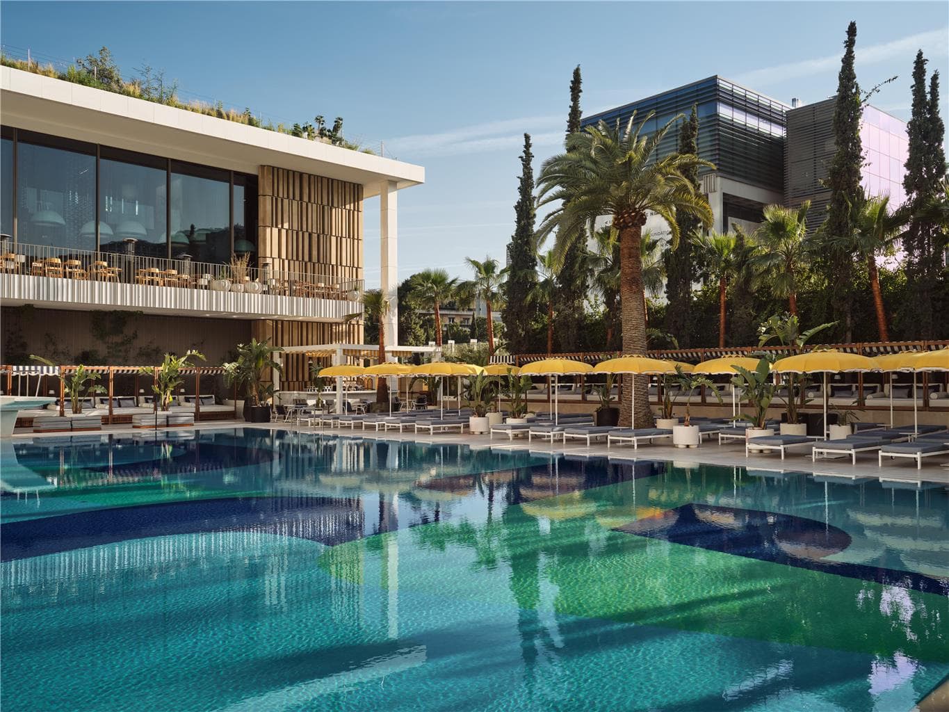 Pool,On-Site,Property Amenity,Recreation
