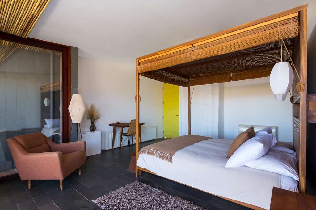 Guest Room,On-Site