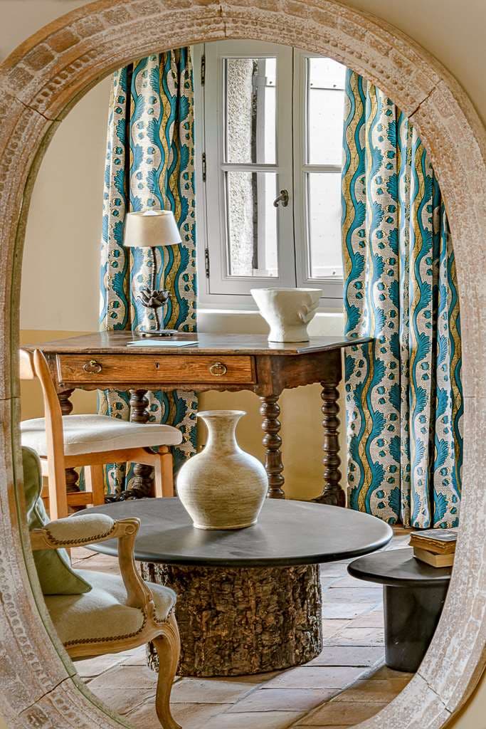Guest Room,On-Site