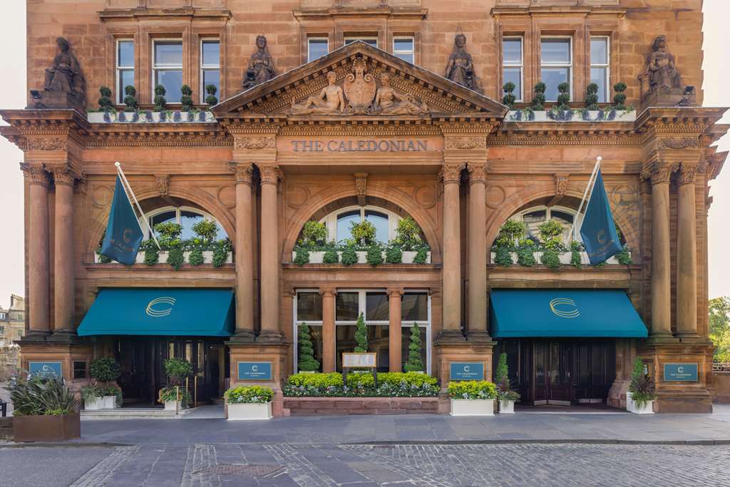 On-Site,Outdoor/Exterior,Exterior View of Building