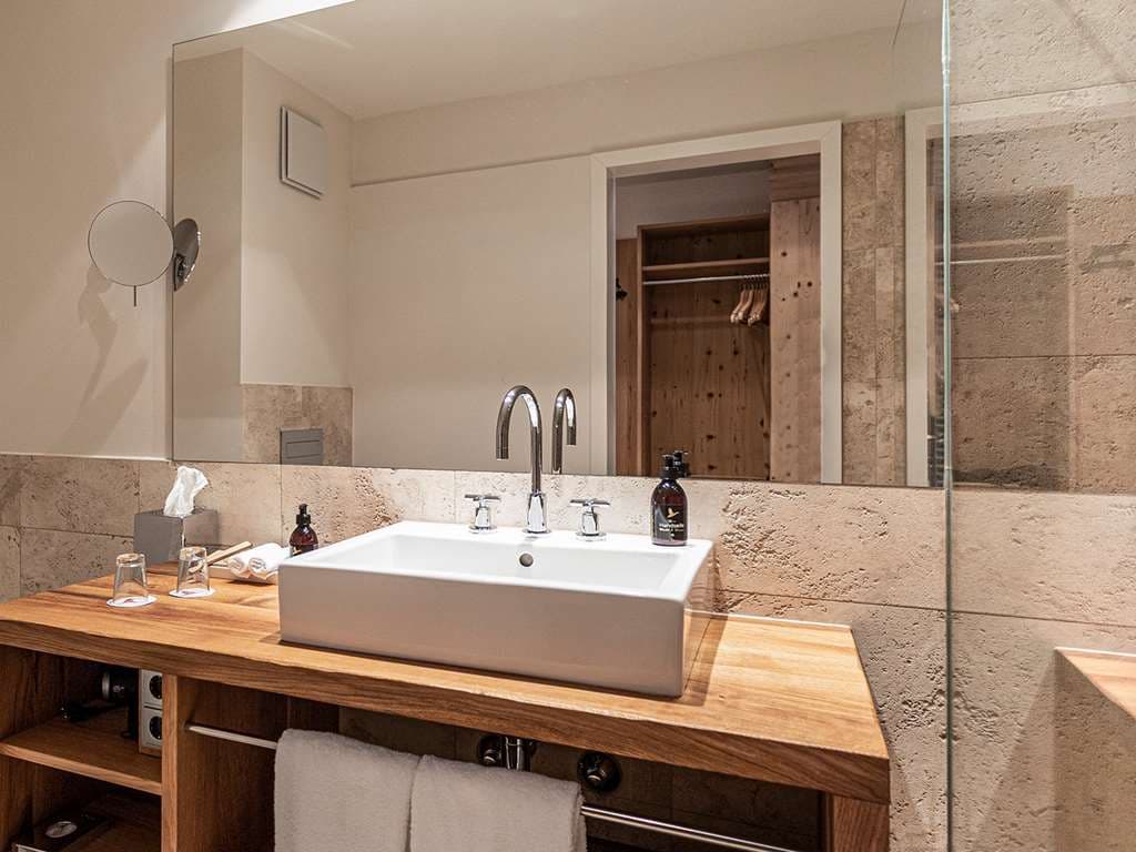 Guest Room,On-Site