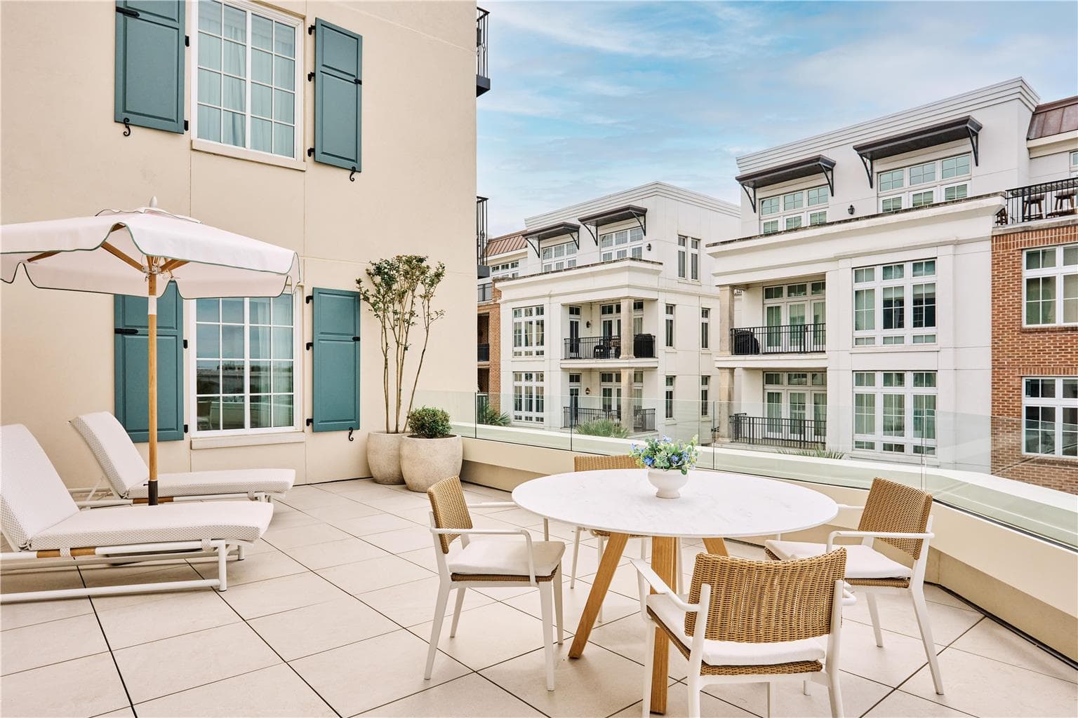 Guest Room,Suite,On-Site