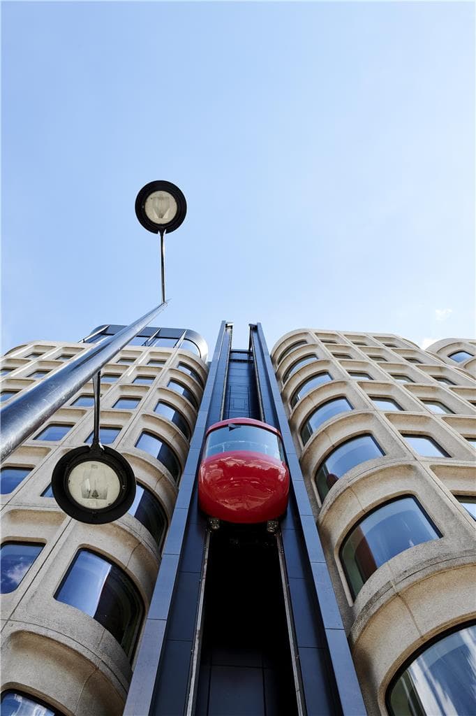 On-Site,Outdoor/Exterior,Exterior View of Building