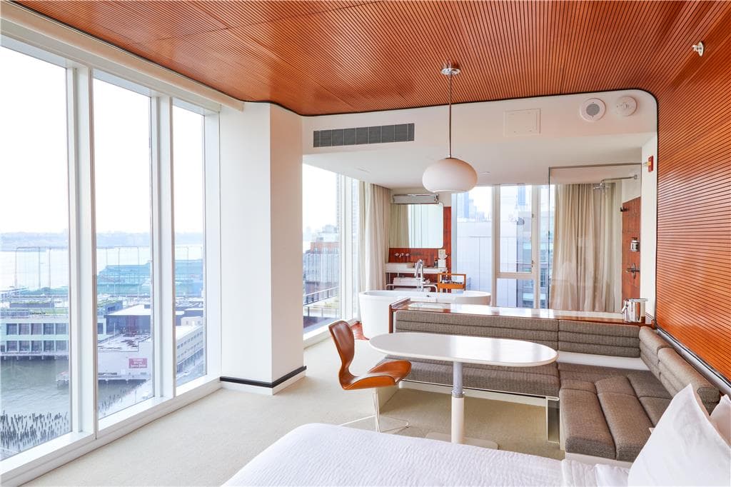 Guest Room,Suite,On-Site