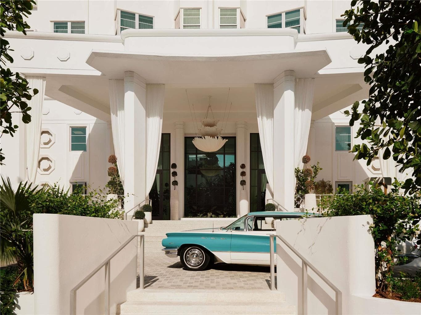 On-Site,Outdoor/Exterior,Exterior View of Building