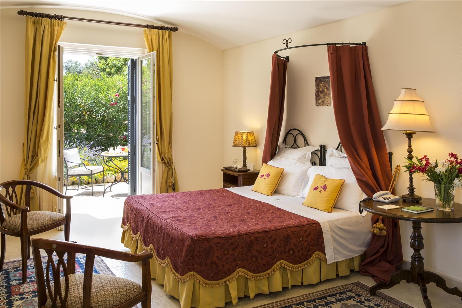 Suite,On-Site