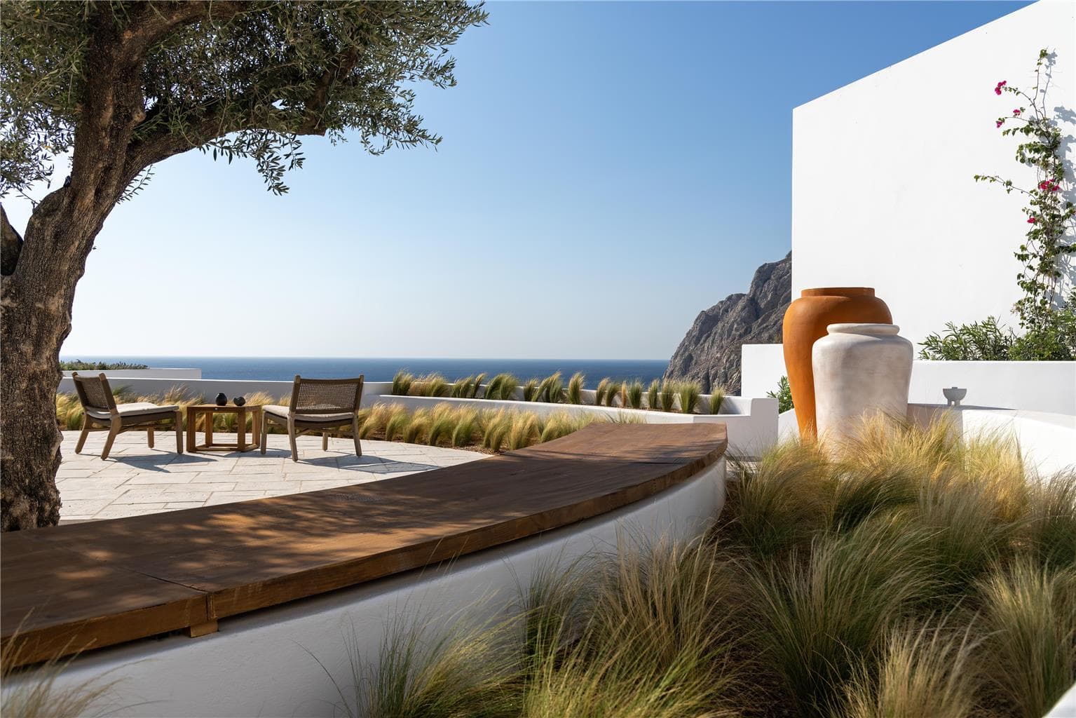 Patio/Terrace,On-Site,Outdoor/Exterior,Property Amenity