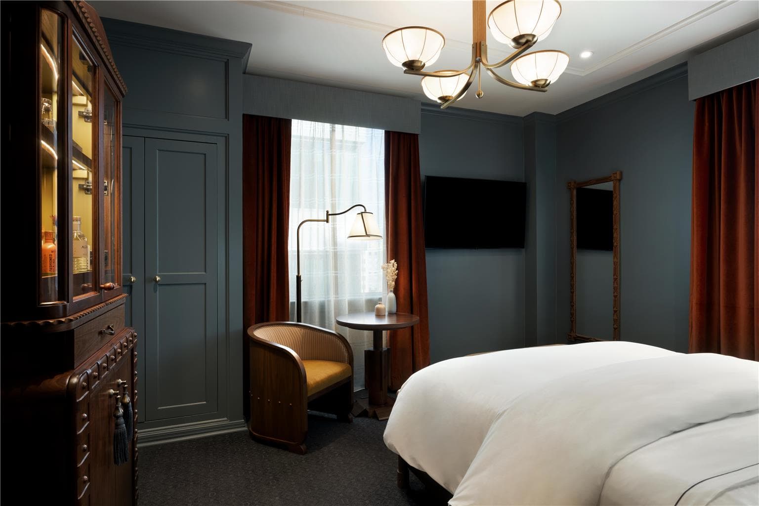 Guest Room,On-Site