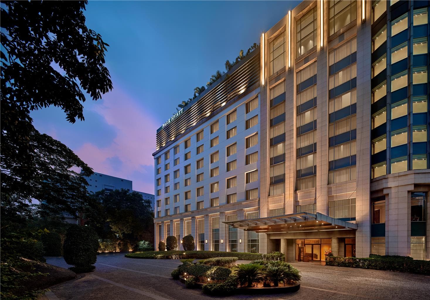 On-Site,Outdoor/Exterior,Exterior View of Building