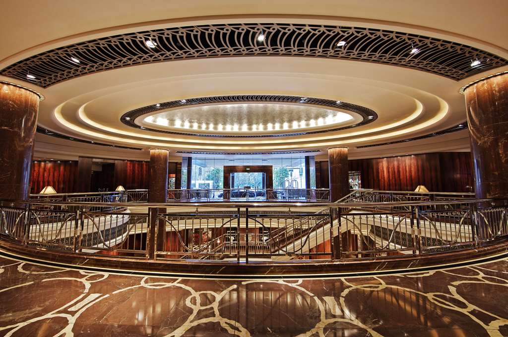 On-Site,Lobby
