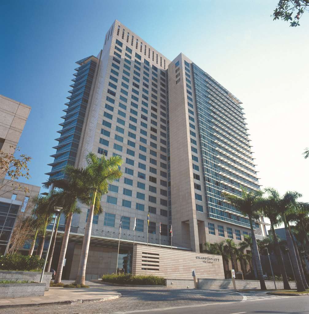 On-Site,Outdoor/Exterior,Exterior View of Building