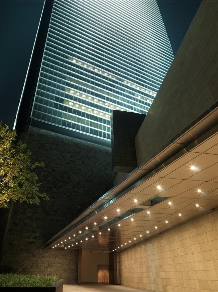 On-Site,Outdoor/Exterior,Exterior View of Building