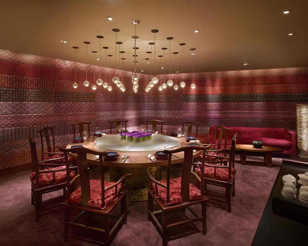Dining,Dining Area,Restaurant,On-Site